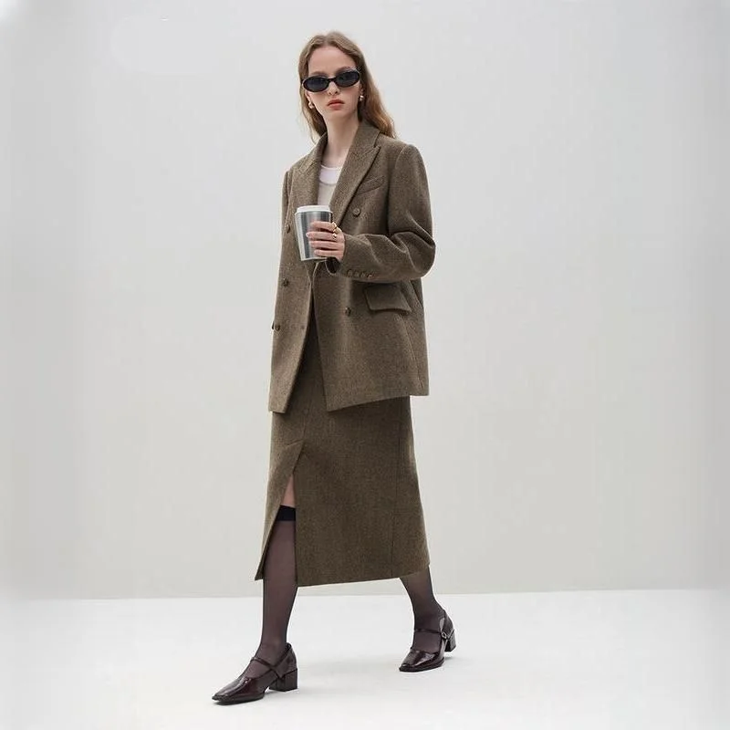 Blazers featuring houndstooth patterns are classic -Elegant Wool Blazer Skirt Set for Women