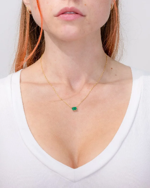 Necklaces and pendants with celestial starburst designs for a radiant look-1.00ct Natural Emerald Necklace