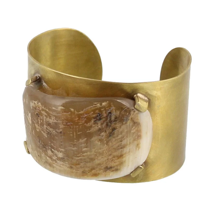 Best necklaces and pendants with seashell designs for a tropical, beachy vibe-Banten Wide Cuff - Light Horn, Brass